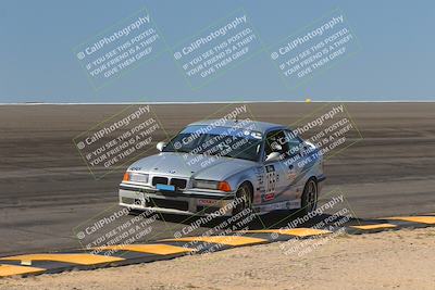 media/Oct-15-2023-Lucky Dog Racing Chuckwalla (Sun) [[f659570f60]]/2nd Stint Bowl/